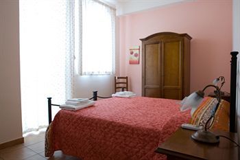 Bed & Breakfast Cabrera House