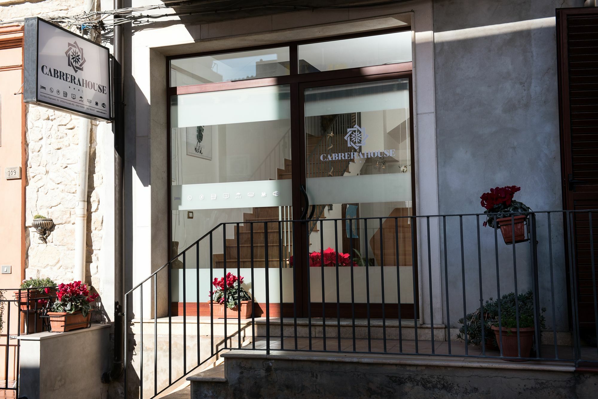 Cabrera House Bed & Breakfast